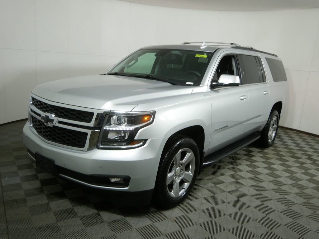 Used 2020 Chevrolet Suburban LT image 7
