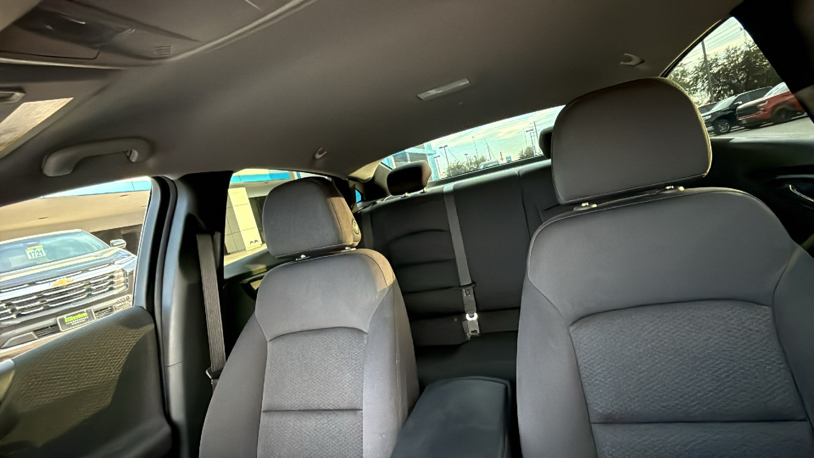 Used 2025 Chevrolet Malibu LS FWD image 11