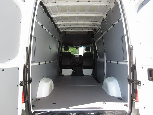 New 2025 Mercedes-Benz Sprinter 2500 image 22