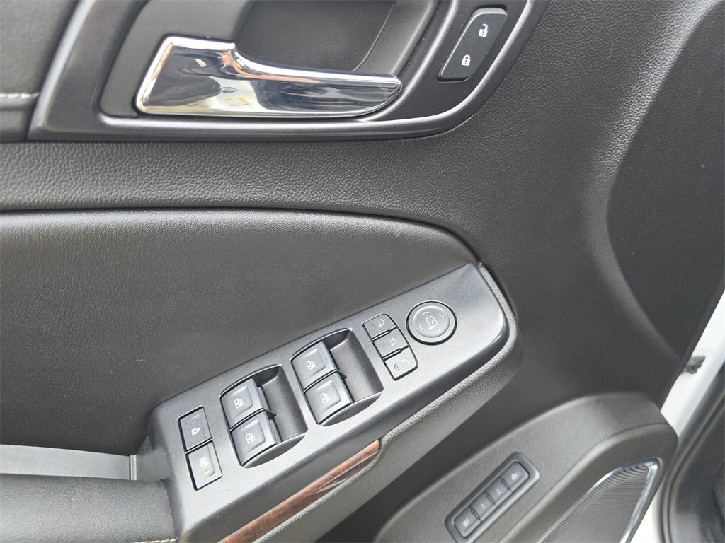 Used 2019 GMC Yukon XL SLT image 31