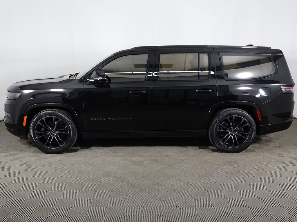 Used 2023 Jeep Grand Wagoneer Series III w/ Quick Order Packagew 28T AWD/4WD image 23