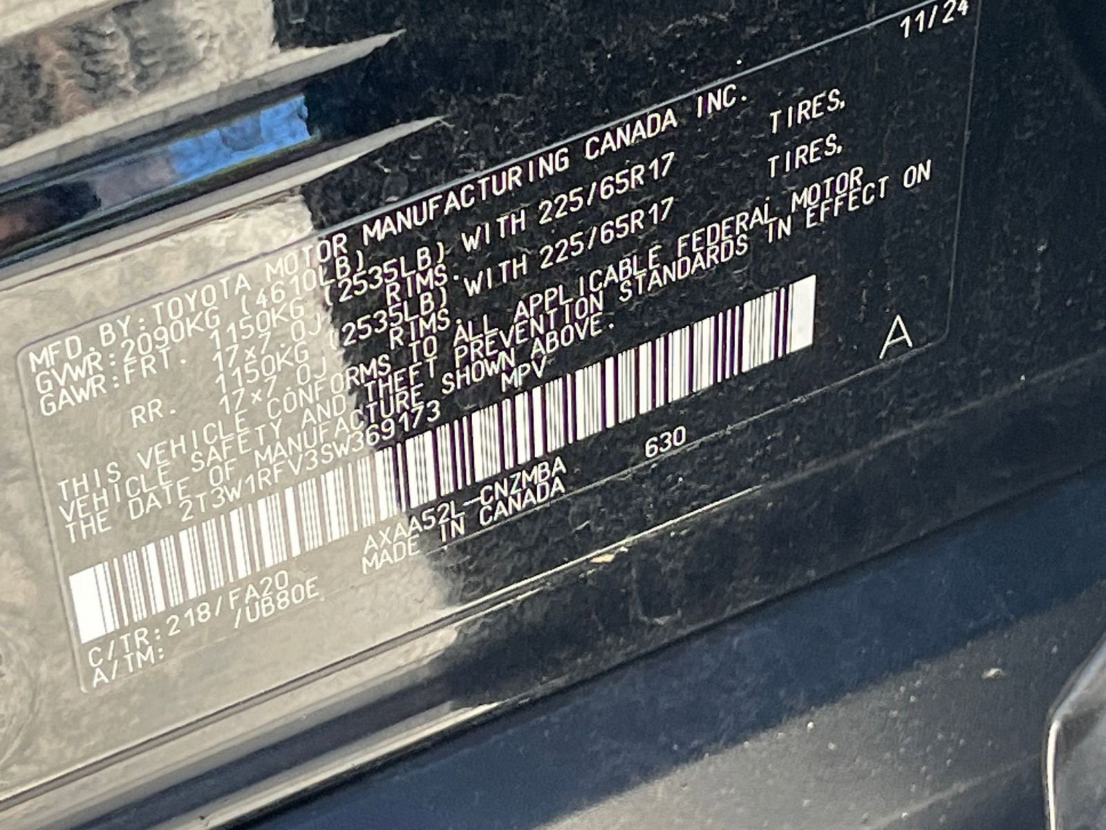 Used 2025 Toyota RAV4 XLE w/ Weather Package FWD image 28