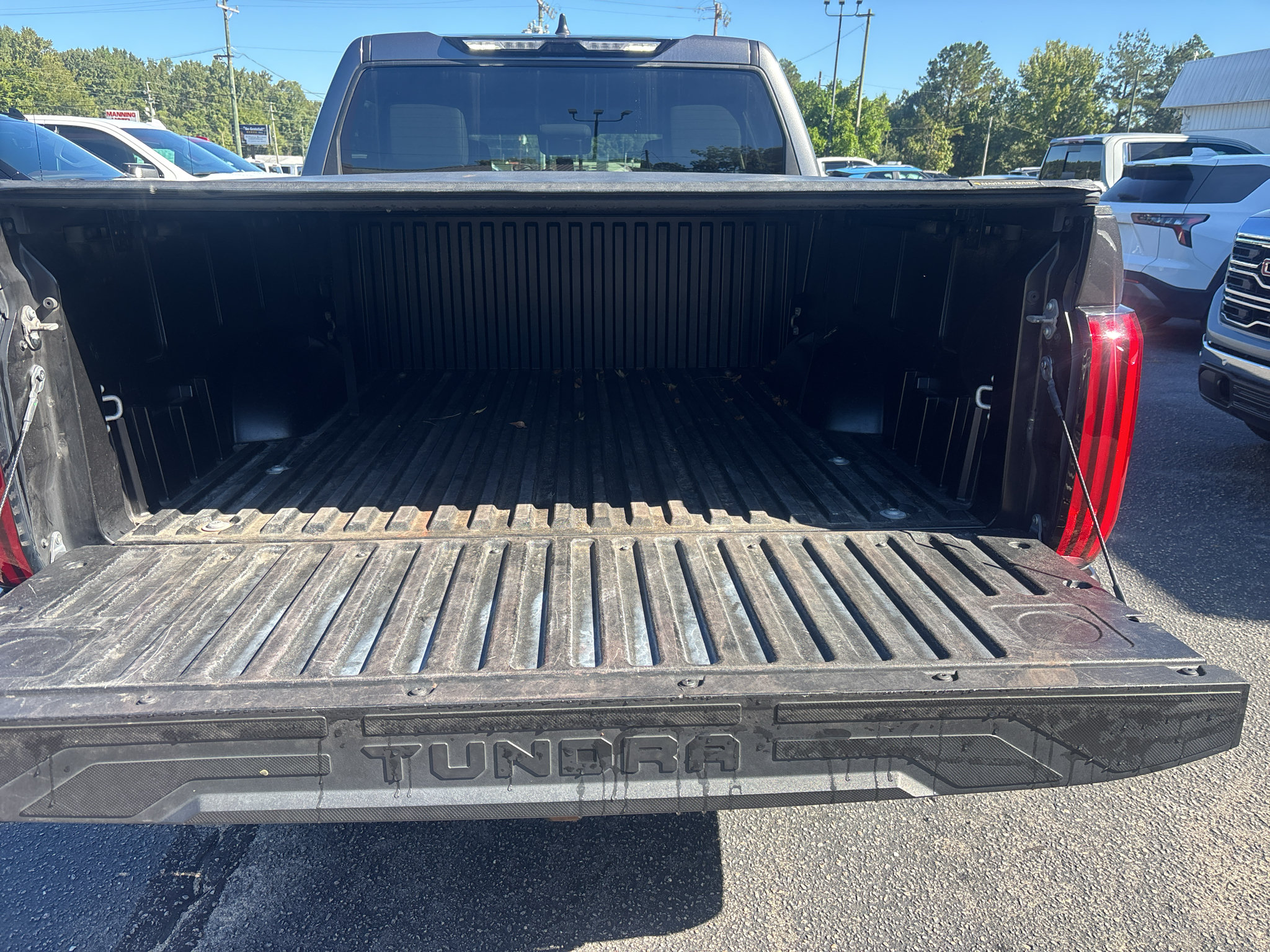 Used 2024 Toyota Tundra SR5 w/ SR5 Premium Package AWD/4WD image 9