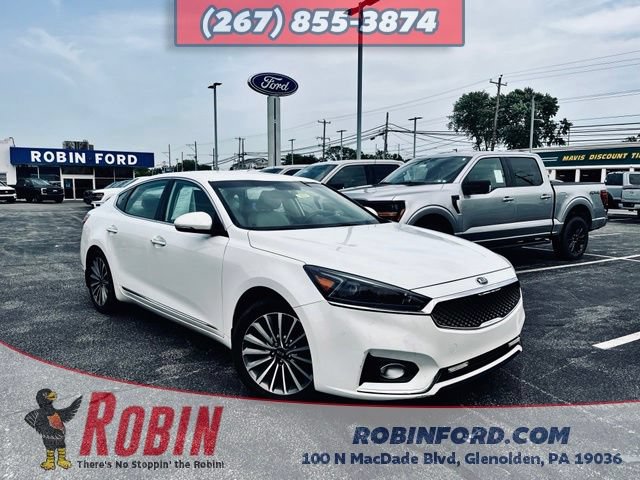 Used 2017 Kia Cadenza Premium w/ Luxury Package