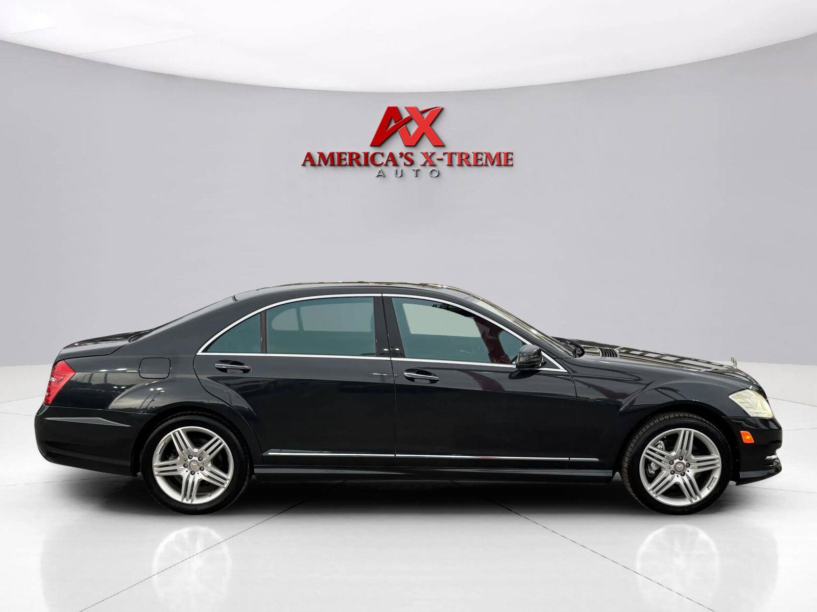 Used 2013 Mercedes-Benz S 550 image 7