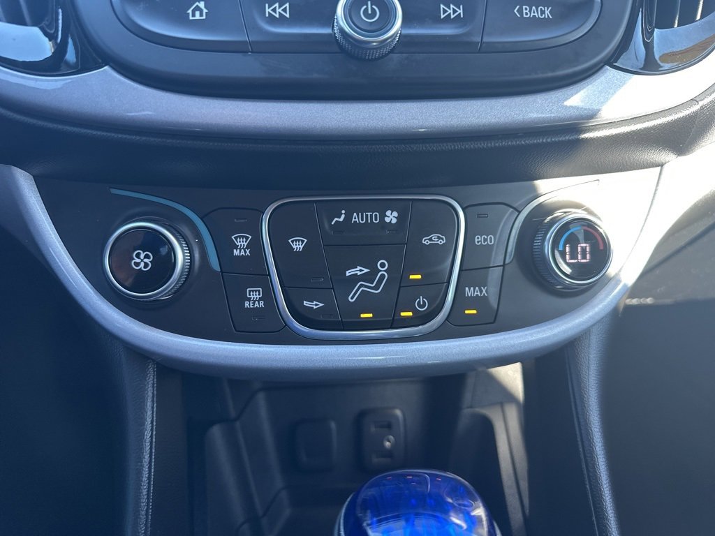 Used 2017 Chevrolet Volt LT image 4