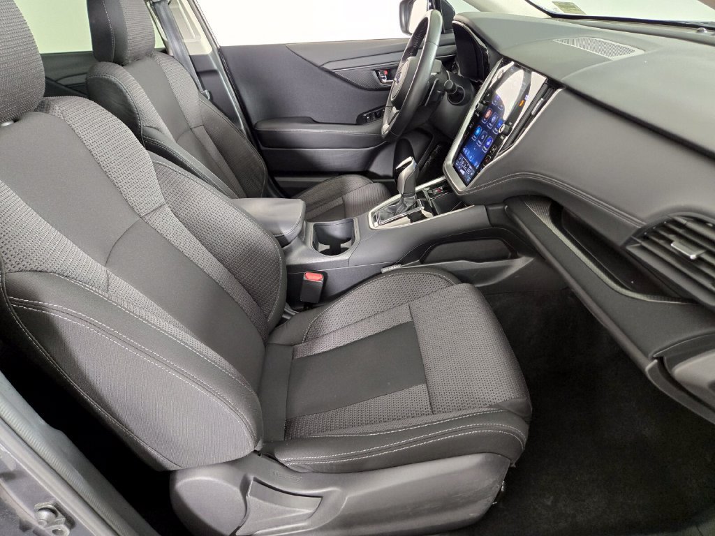 Certified 2025 Subaru Outback Premium AWD/4WD image 20