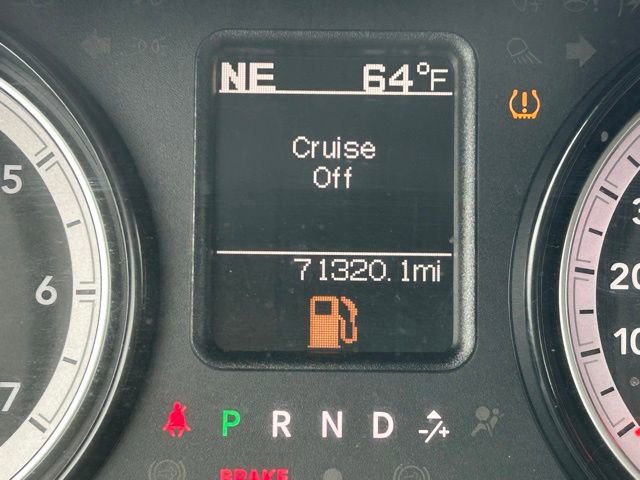 Used 2021 RAM 1500 Classic SLT AWD/4WD image 20