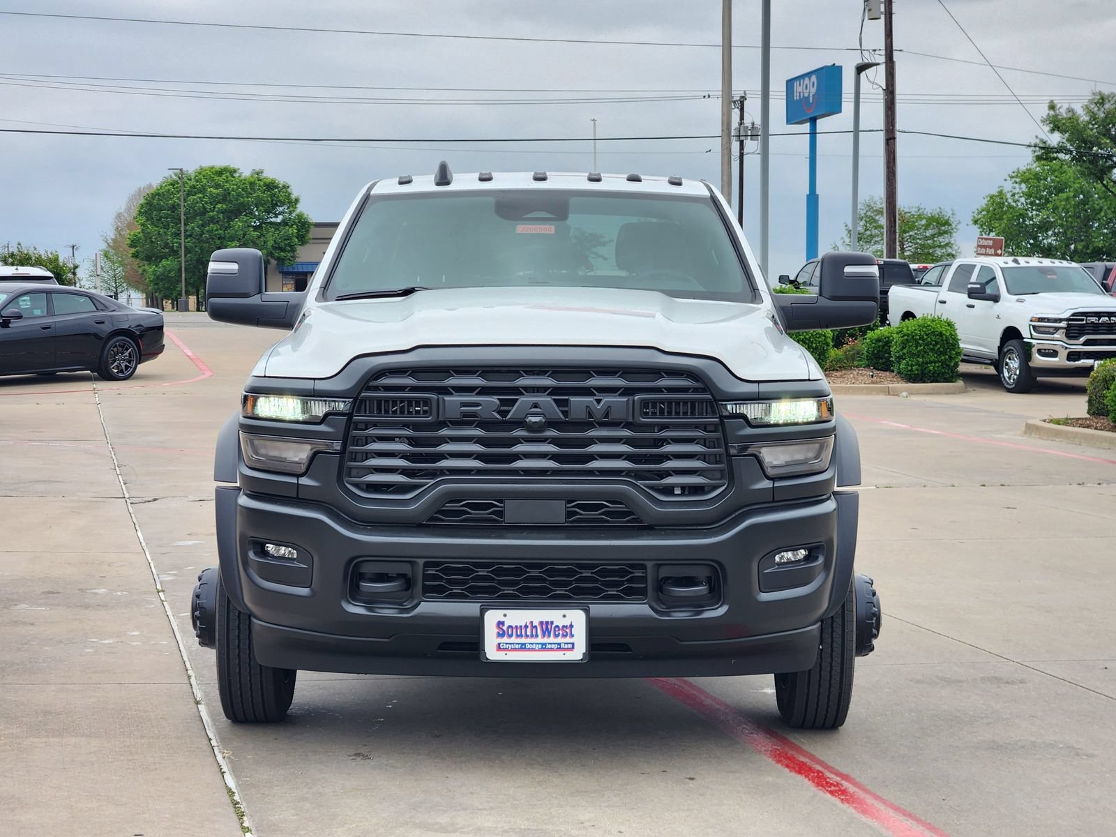New 2026 RAM 5500 Tradesman AWD/4WD image 6