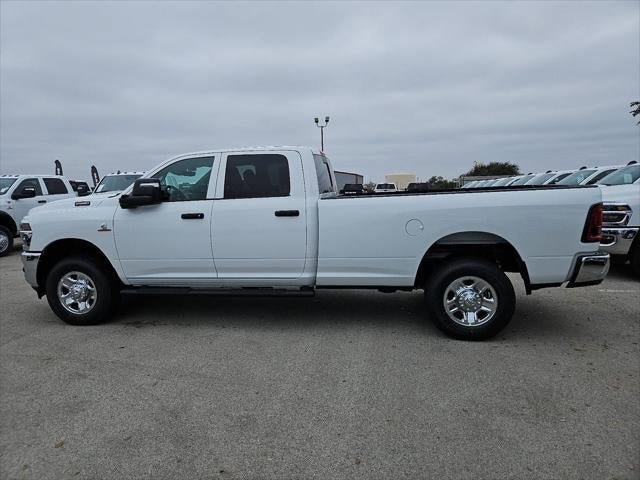 New 2026 RAM 2500 Tradesman AWD/4WD image 32