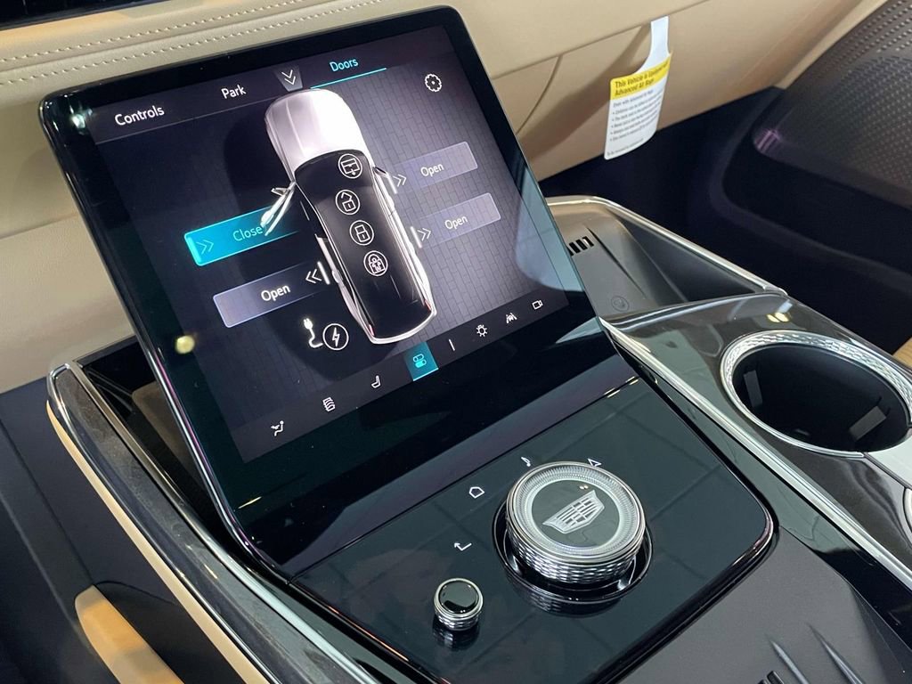 New 2025 Cadillac Escalade IQ Sport 2 image 27