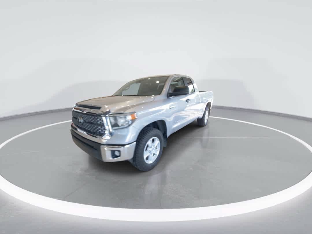 Used 2020 Toyota Tundra SR5 AWD/4WD image 4