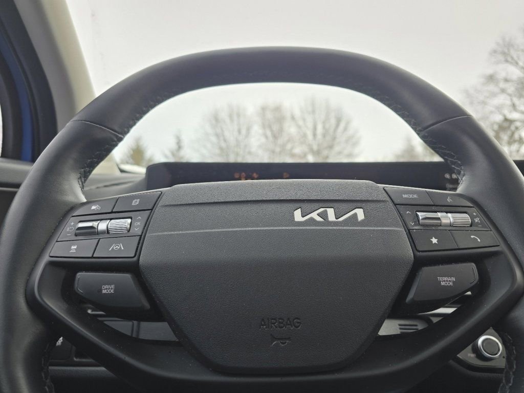 Used 2026 Kia Sportage SX image 21