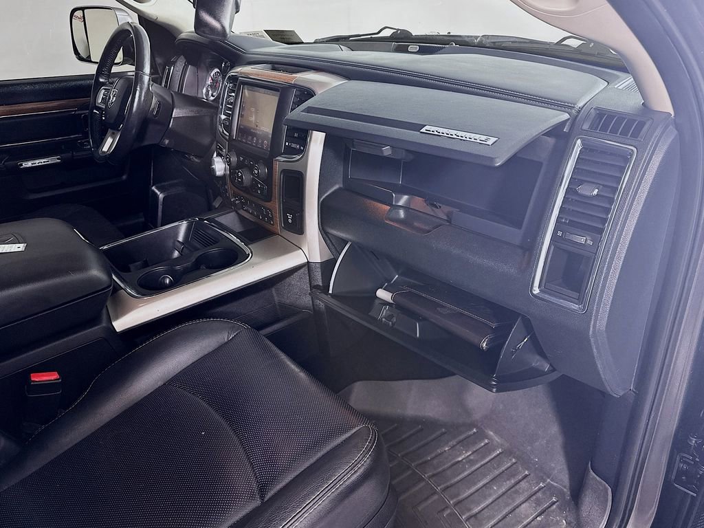Used 2015 RAM 1500 Laramie w/ Convenience Group AWD/4WD image 28