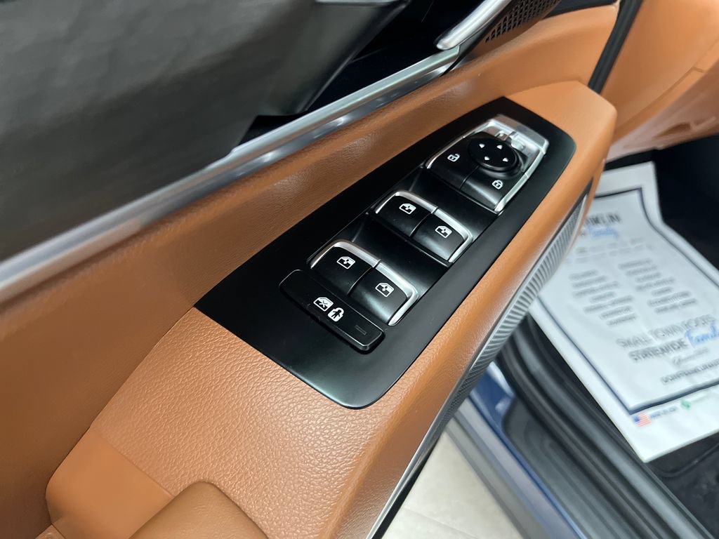 Used 2023 Kia Telluride EX X-Line AWD/4WD image 11