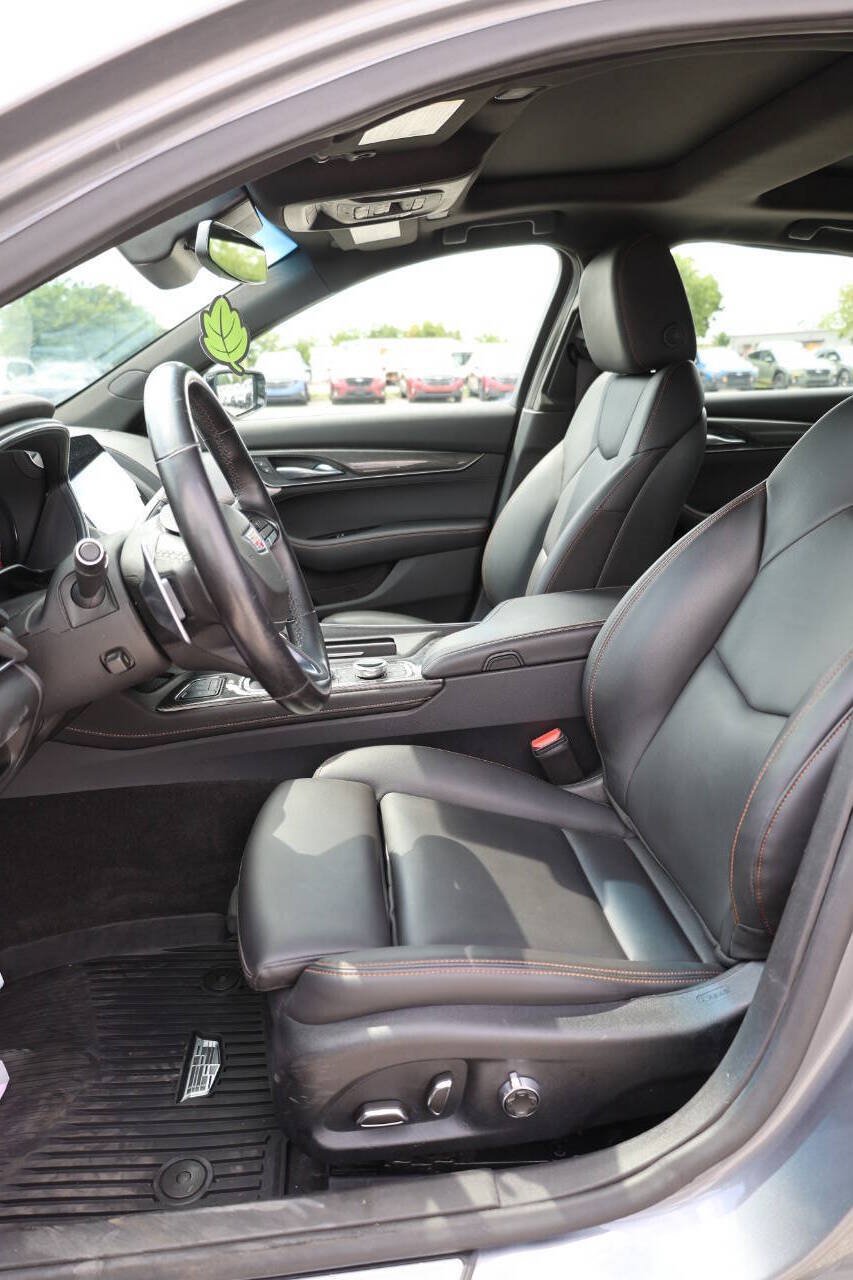 Used 2022 Cadillac CT5 V w/ Cold Weather Package AWD/4WD image 13