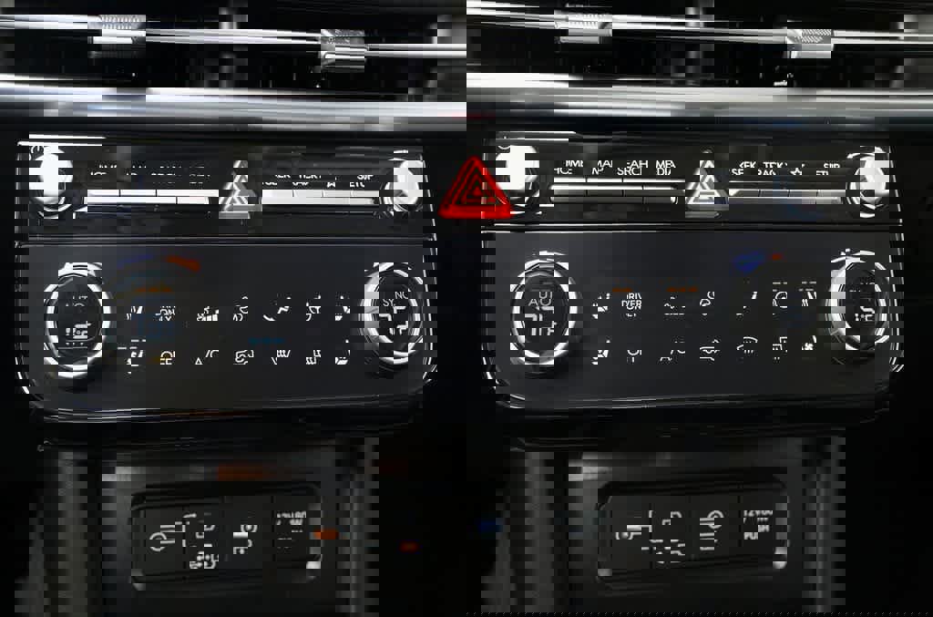 New 2026 Hyundai Tucson Limited image 19