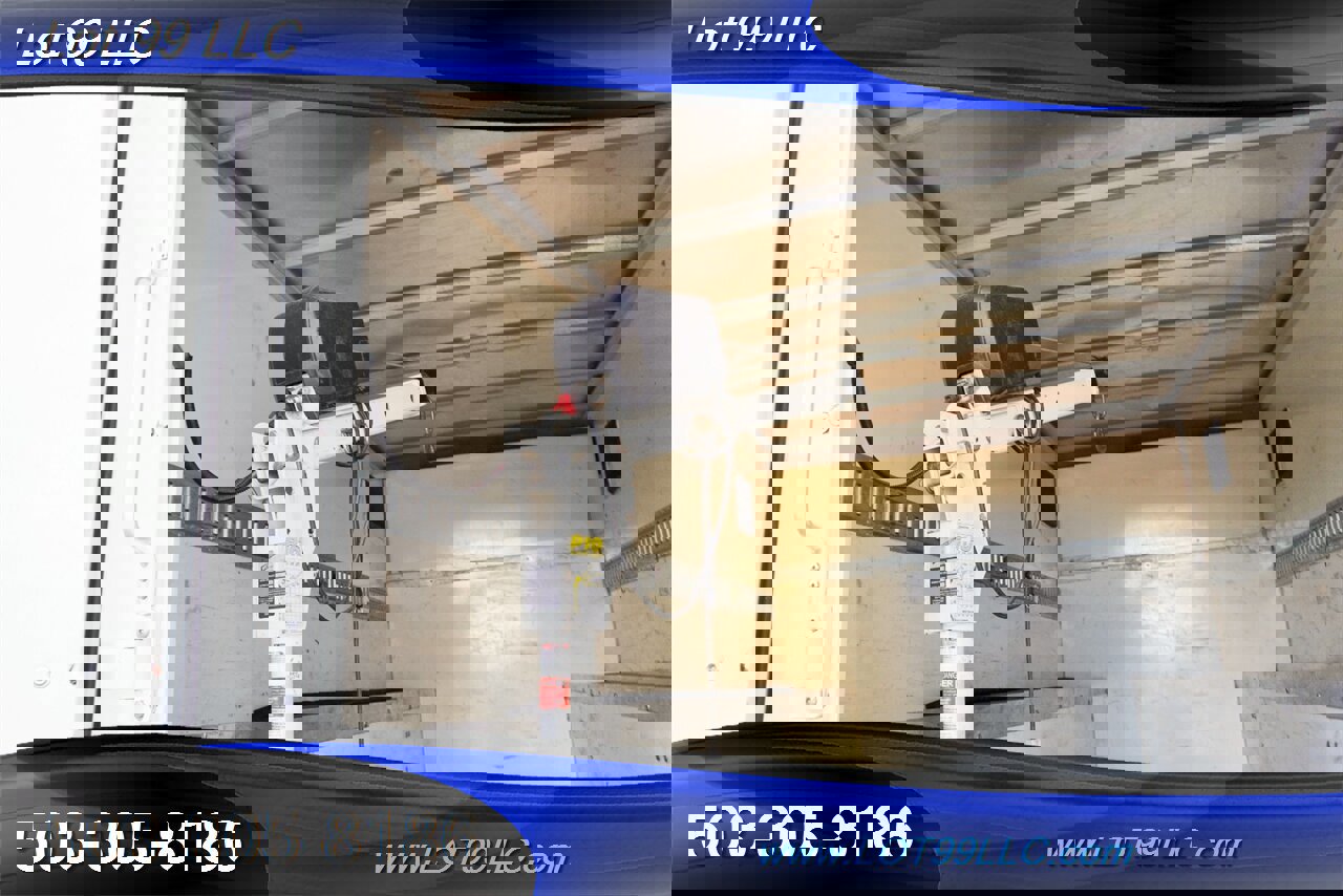 Used 2016 Ford E-350 and Econoline 350 Super Duty image 15