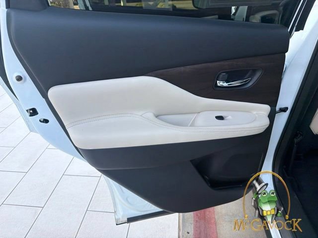 Used 2023 Nissan Murano Platinum w/ Cargo Package FWD image 21