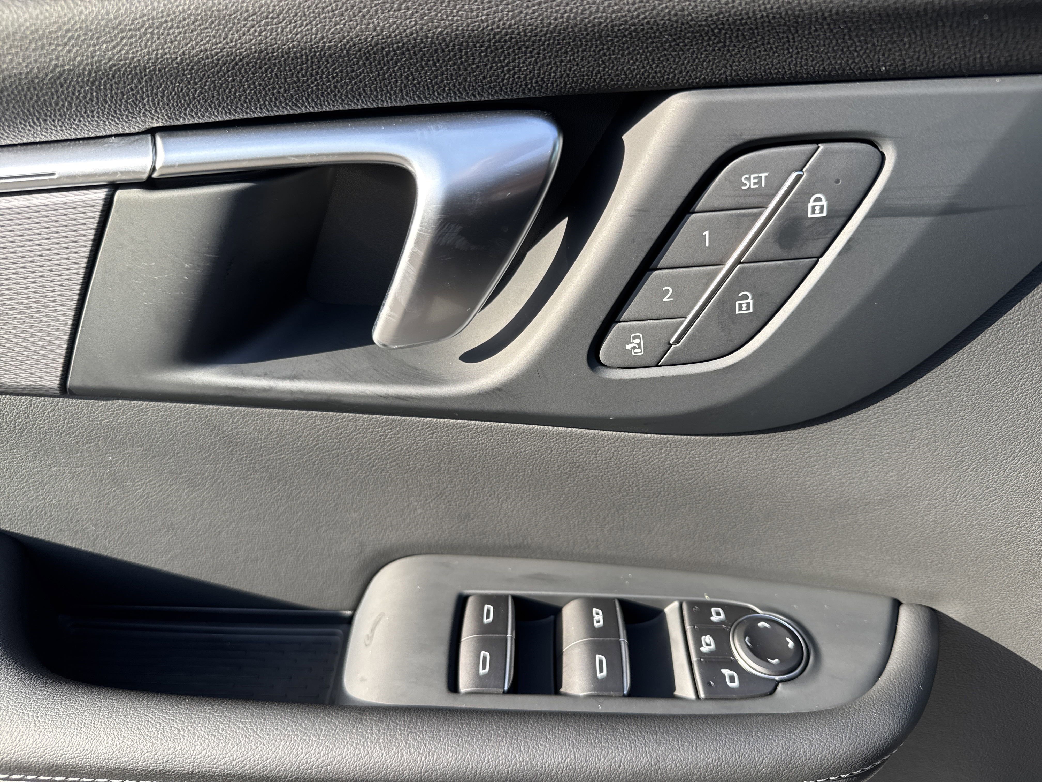 New 2025 Buick Enclave Sport Touring w/ Super Cruise Package image 15