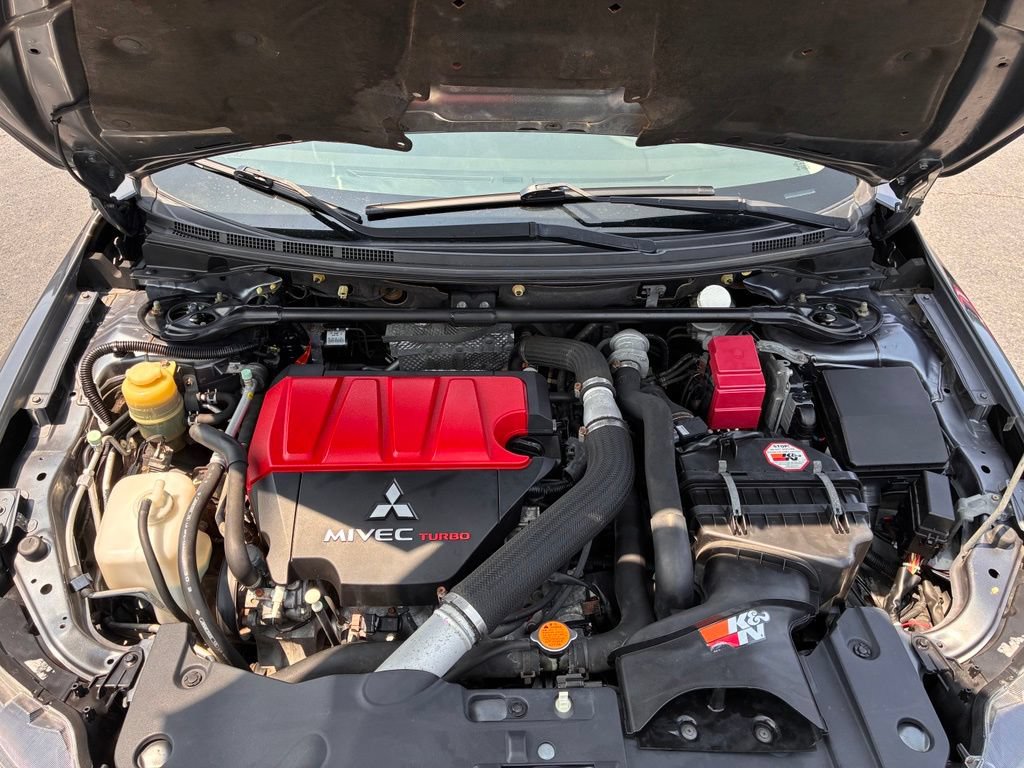 Used 2010 Mitsubishi Lancer Evolution SE AWD/4WD image 9