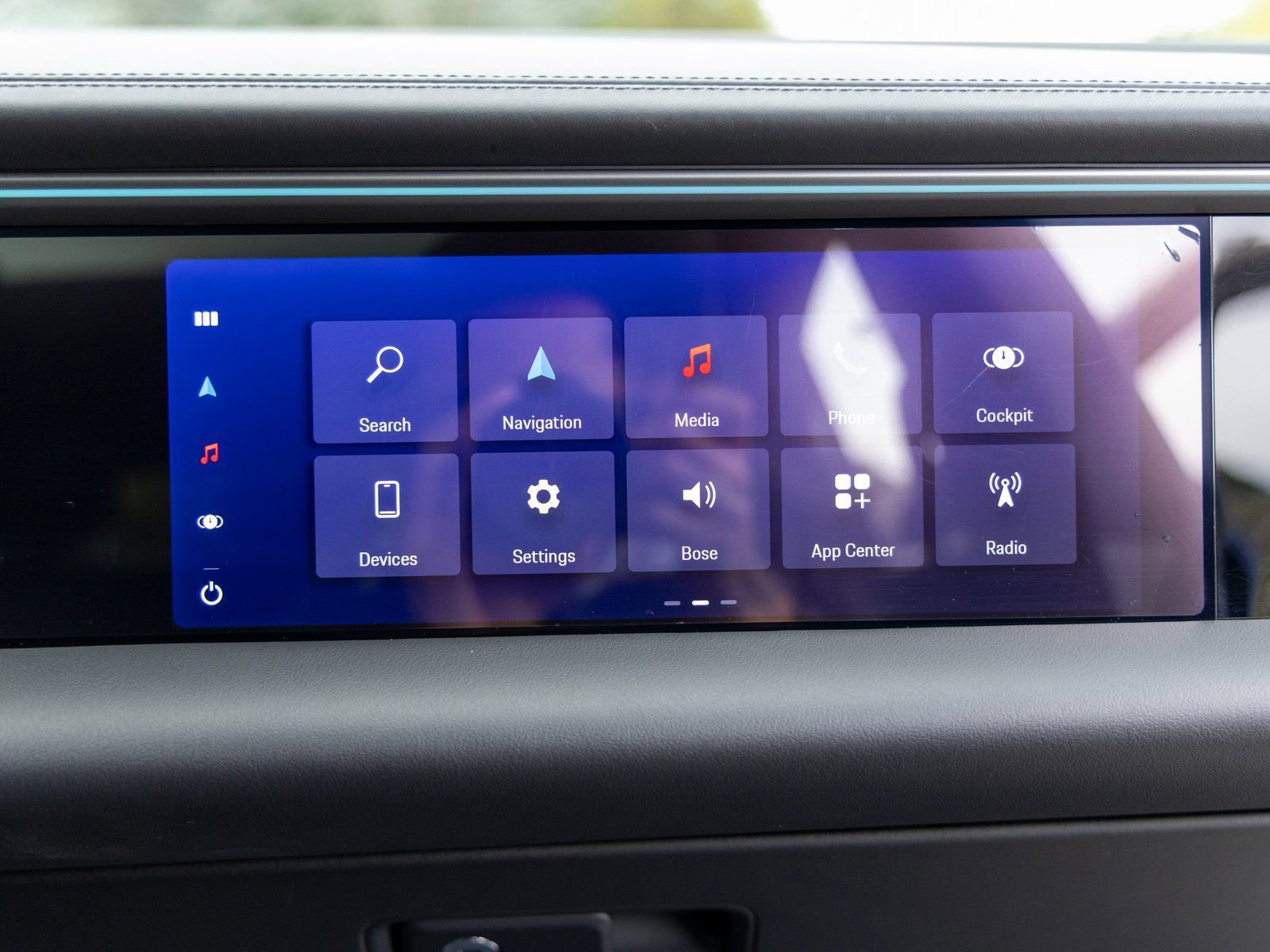 Used 2024 Porsche Macan 4 Electric image 55