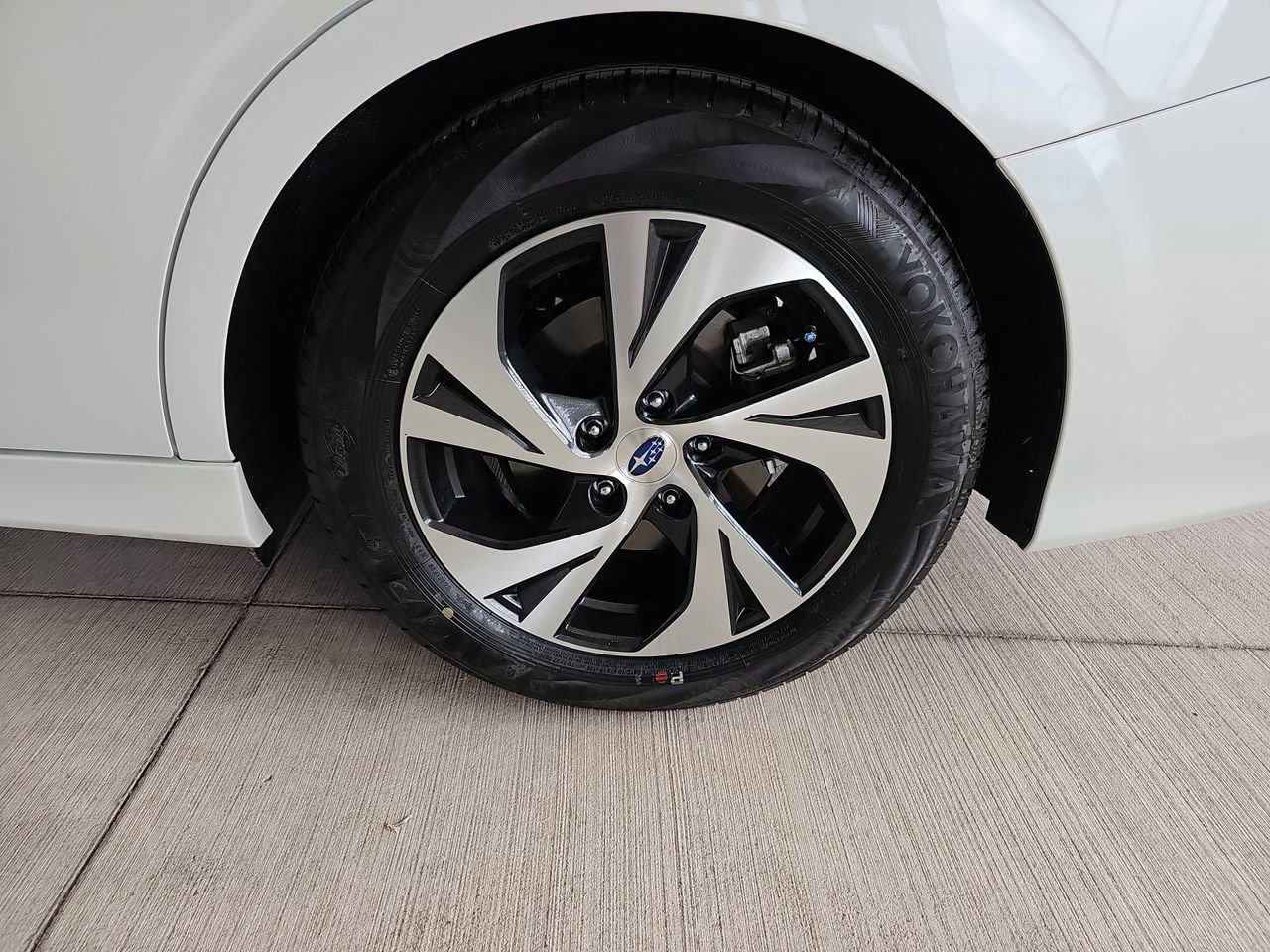 Certified 2025 Subaru Legacy Premium image 37