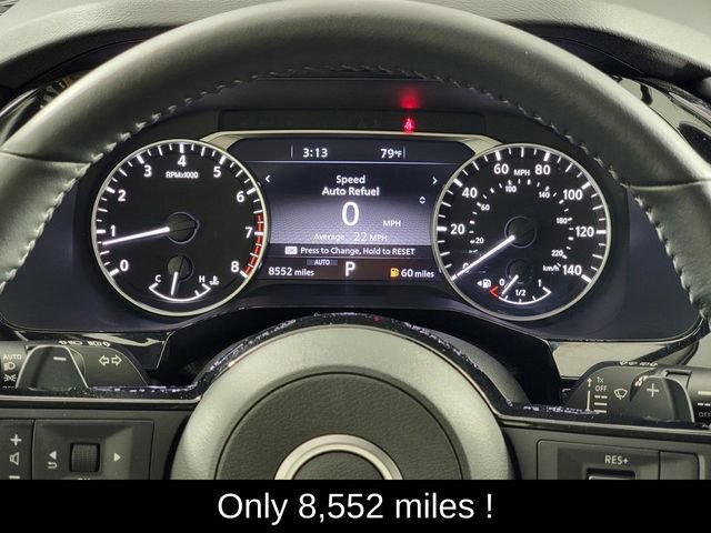 Used 2025 Nissan Pathfinder SL AWD/4WD image 29