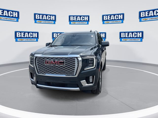 Used 2022 GMC Yukon Denali RWD image 3