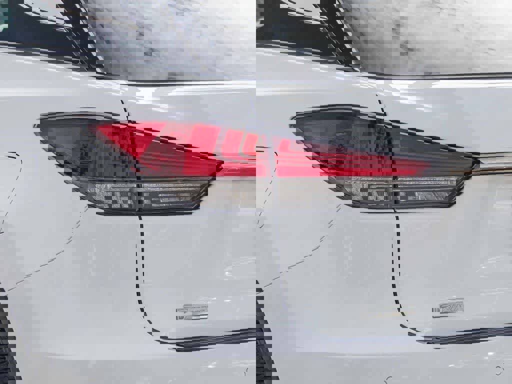 Used 2021 Lexus RX 450h F Sport w/ Cold Weather Package (CT) image 7