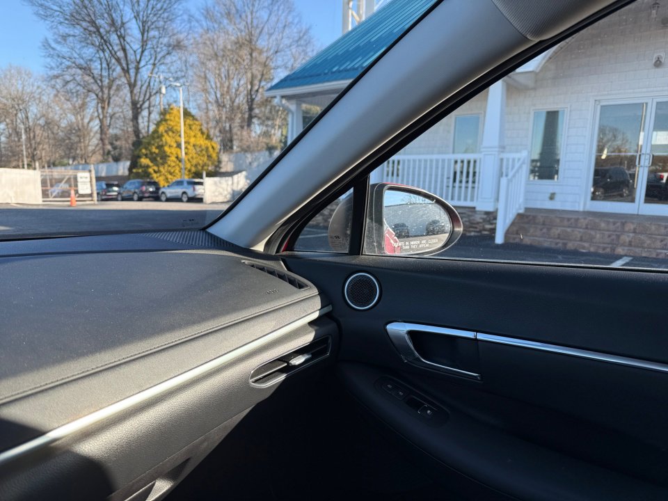 Certified 2023 Hyundai Sonata SEL w/ Winter Weather Package image 21