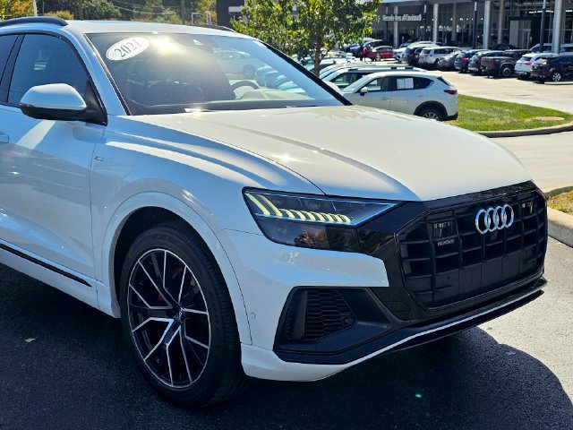 Used 2021 Audi Q8 Premium Plus w/ Premium Plus Package AWD/4WD image 2