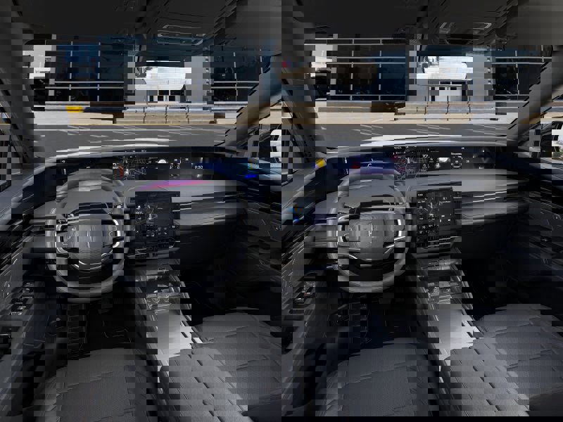 New 2025 Lincoln Nautilus Premier w/ Jet Appearance Package image 9