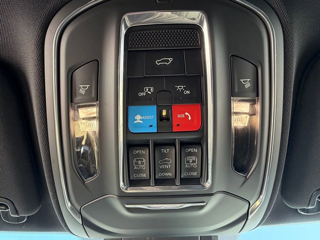 New 2026 Jeep Cherokee Overland w/ Advanced Pro Tech Group image 25