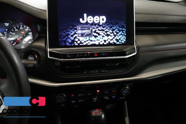 Used 2023 Jeep Compass Trailhawk AWD/4WD image 18