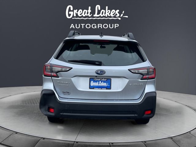 Used 2023 Subaru Outback 2.5i Premium image 4