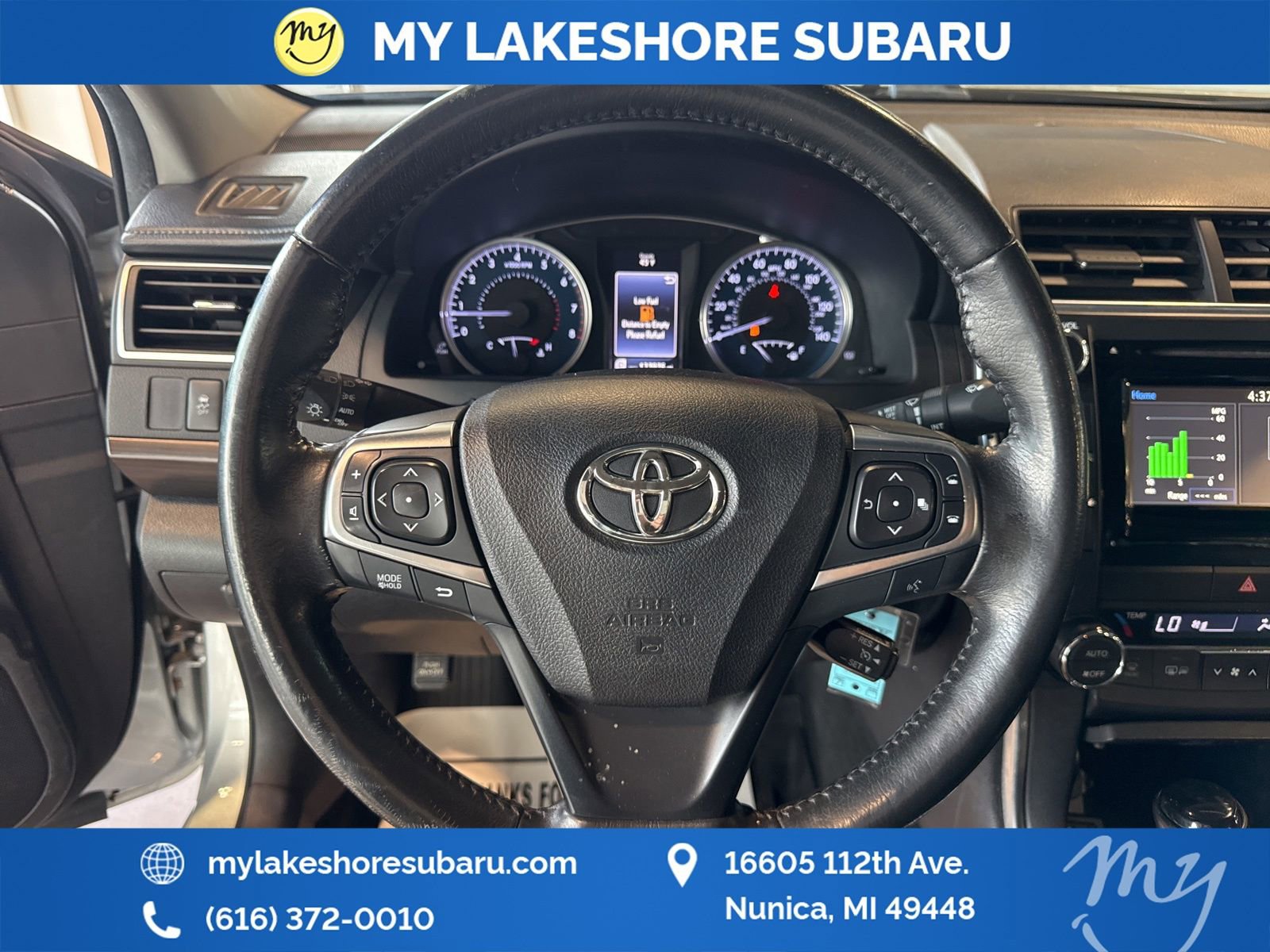 Used 2015 Toyota Camry XLE image 16