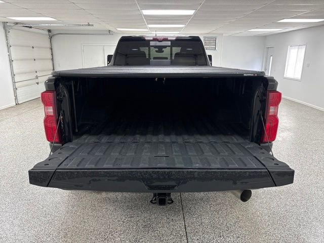 Used 2022 Chevrolet Silverado 3500 High Country w/ Snow Plow Prep/Camper Package image 29