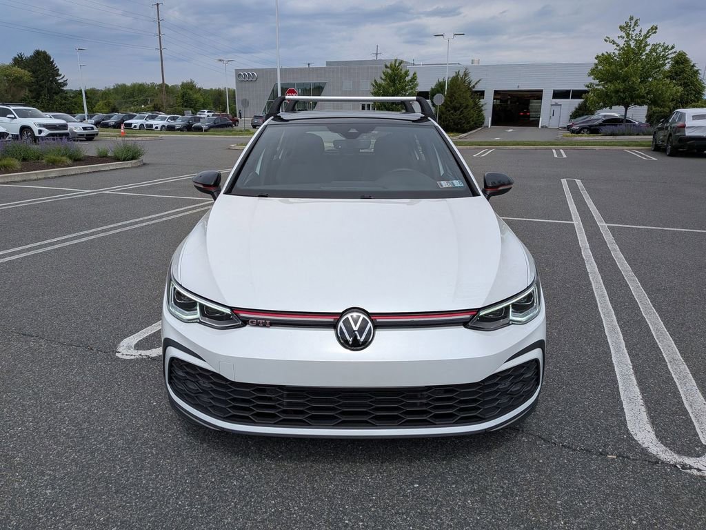 Used 2022 Volkswagen GTI SE FWD image 2