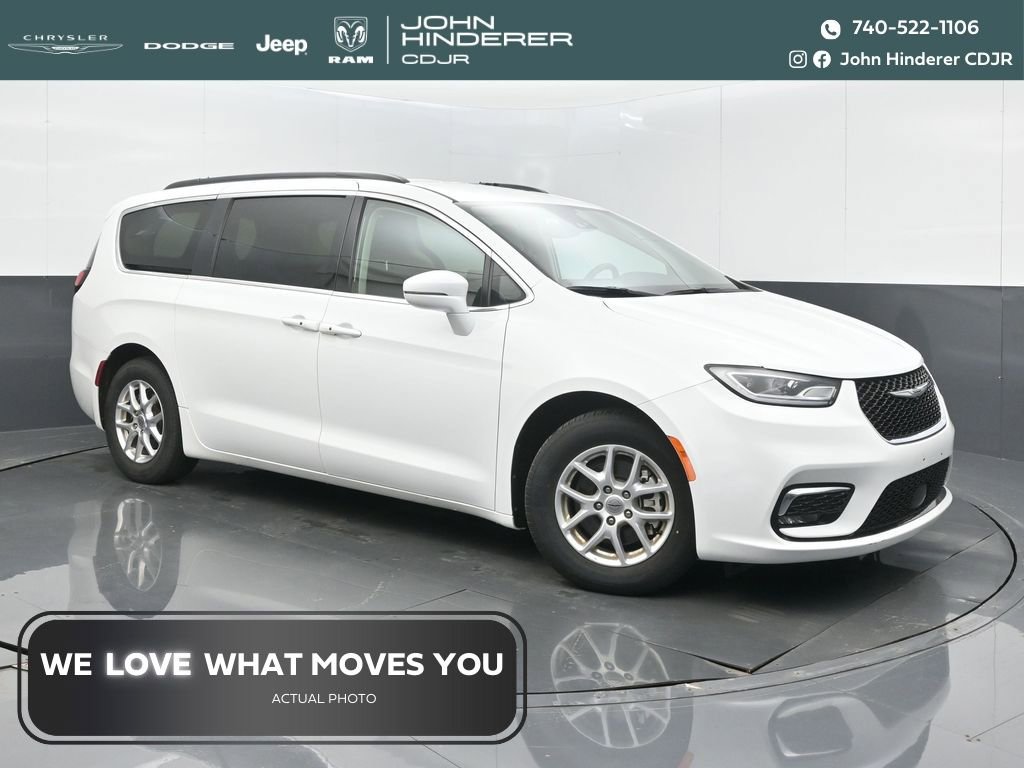 Used 2022 Chrysler Pacifica Touring-L image 1