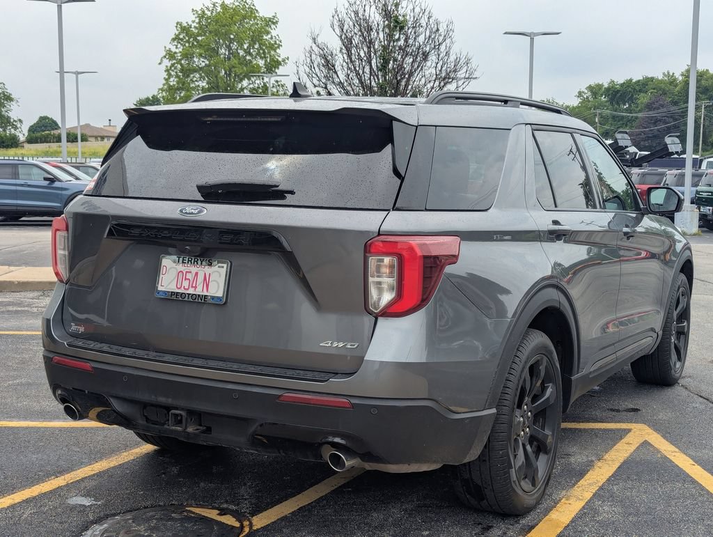 Used 2024 Ford Explorer ST-Line w/ Class IV Trailer Tow Package AWD/4WD image 3