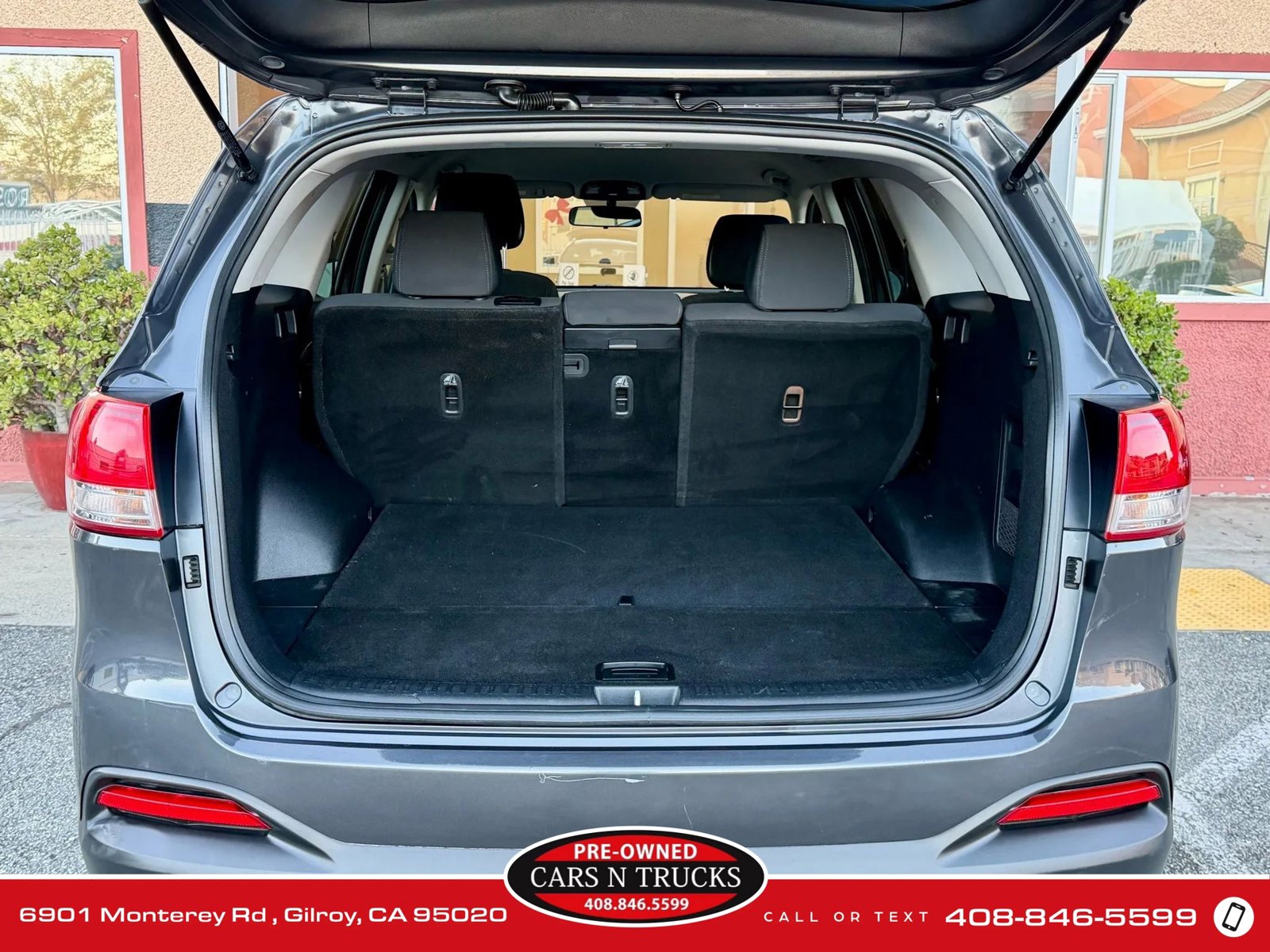Used 2016 Kia Sorento LX image 10