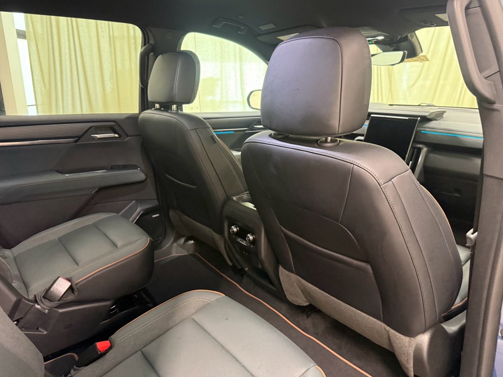 Certified 2024 GMC Acadia AT4 w/ Super Cruise Package image 25