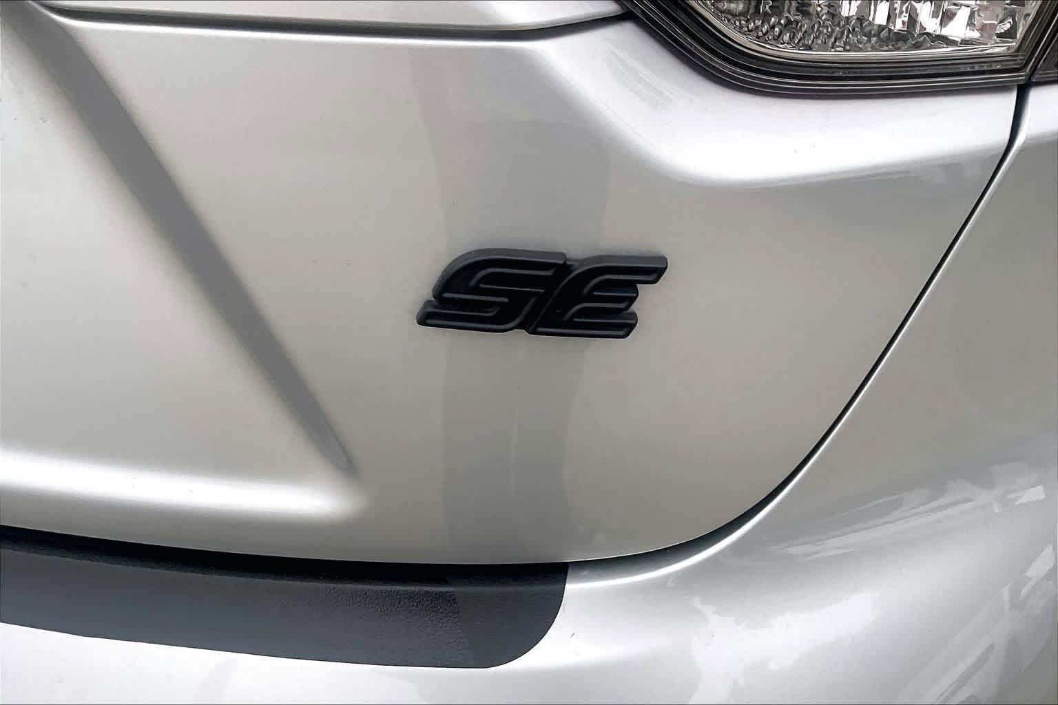 Used 2025 Toyota Corolla SE FWD image 10
