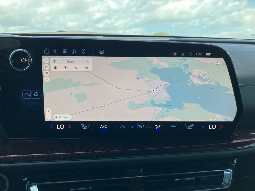 Used 2024 Chevrolet Traverse Z71 w/ LPO, Floor Liner Package image 30