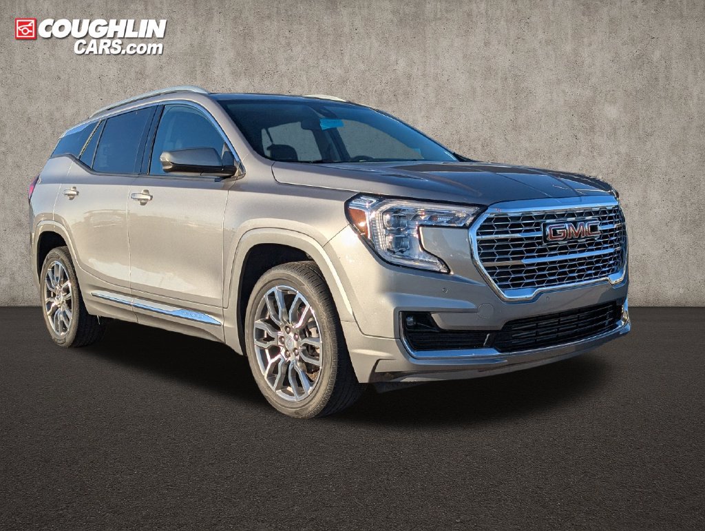 Used 2023 GMC Terrain Denali
