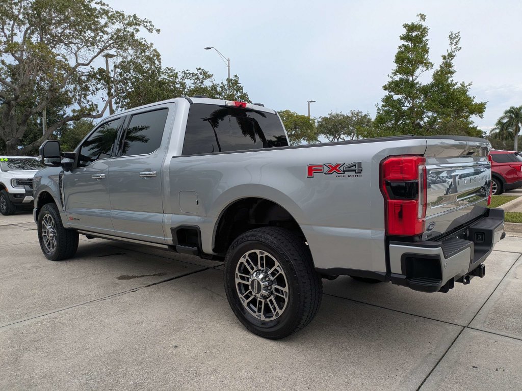 Certified 2024 Ford F250 Limited w/ FX4 Off-Road Package AWD/4WD image 6