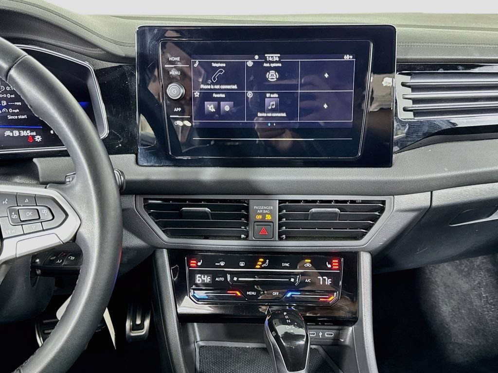 Used 2025 Volkswagen Jetta Sport FWD image 14