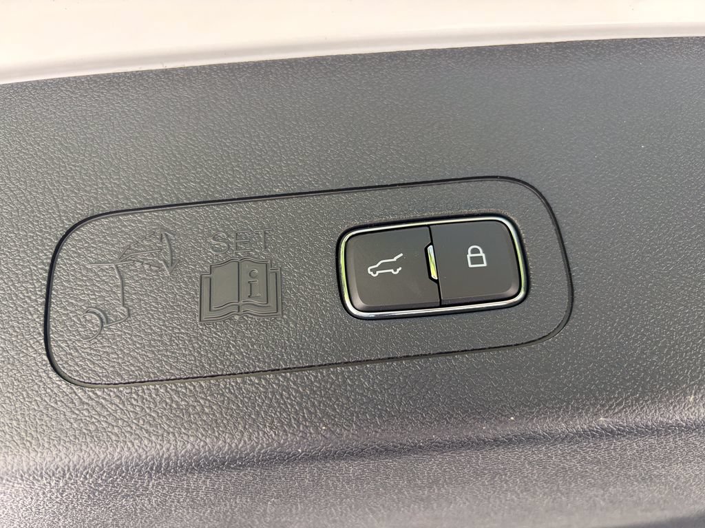 New 2026 Lincoln Aviator AWD image 22