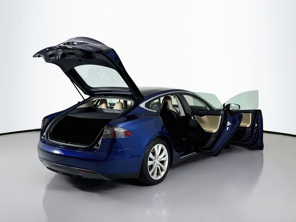 Used 2015 Tesla Model S AWD image 27